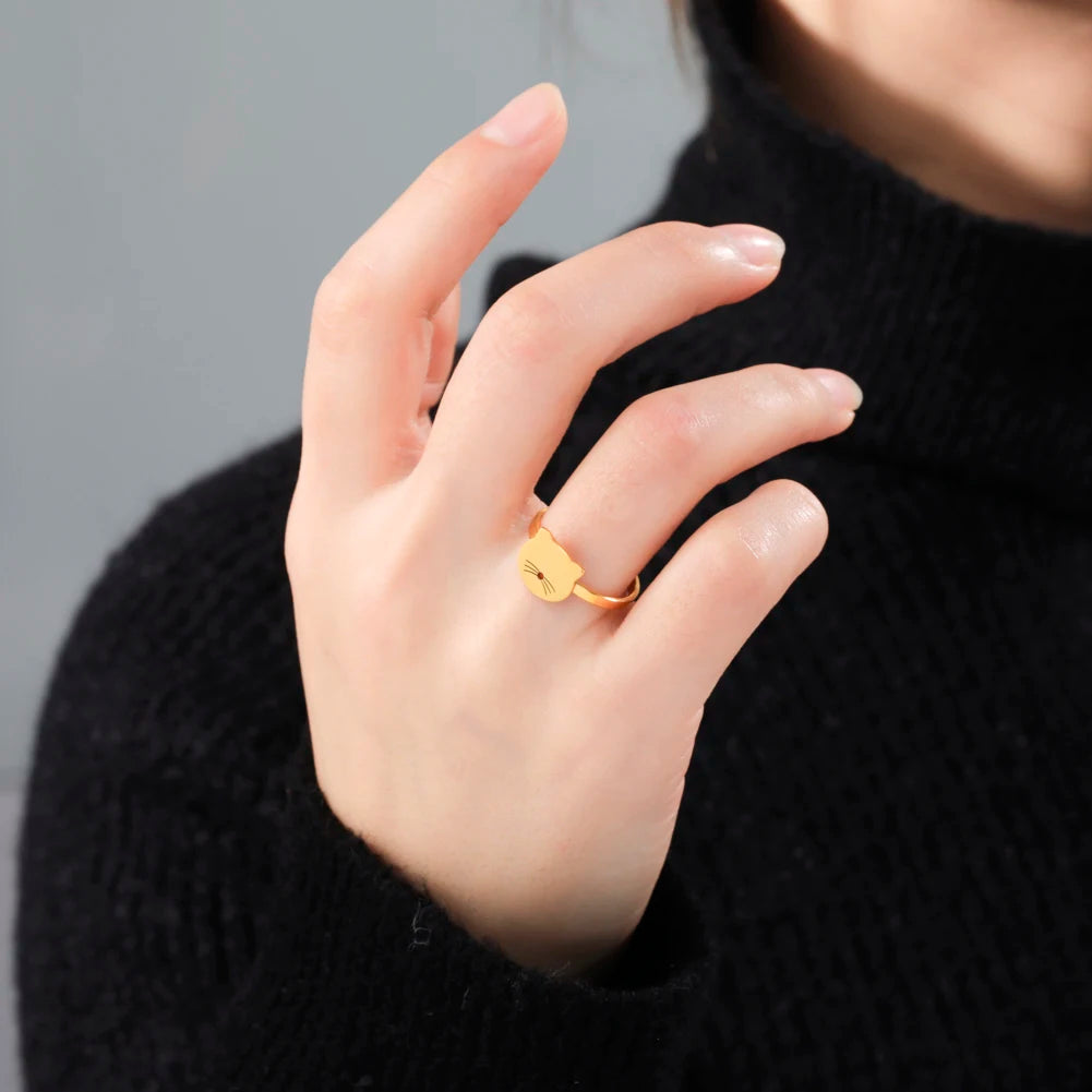 Skyrim Cute Small Cat Shaped Rings for Girls Women Stainless Steel Minimalist Rings Jewelry Birthday Anniversary Gifts Wholesale